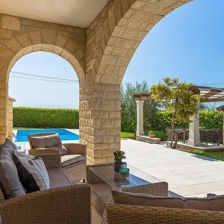 Holiday home Marasi