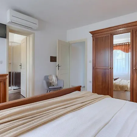 Holiday home Marasi